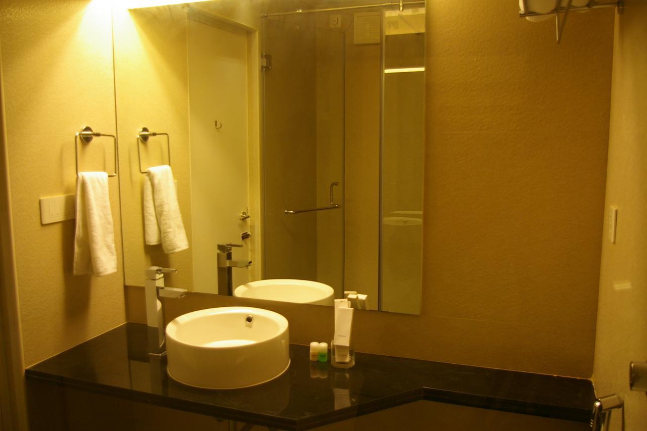 Roseline Suites Μπανγκαλόρ Εξωτερικό φωτογραφία